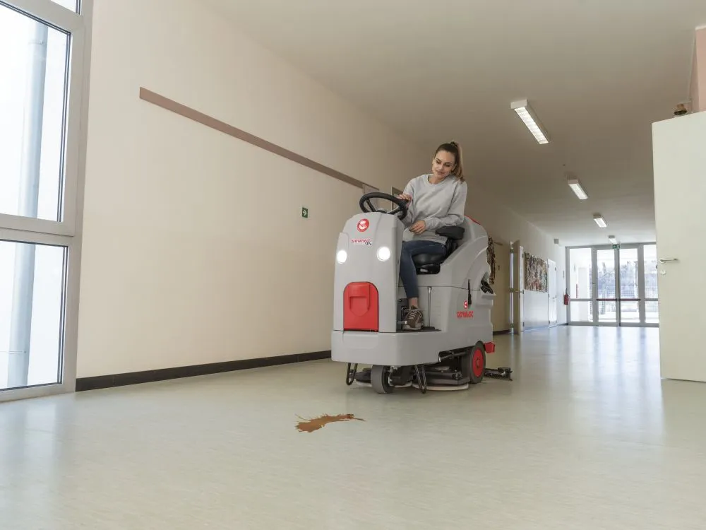 Comac Innova 75B Comfort gulvvaskemaskin sitte-på